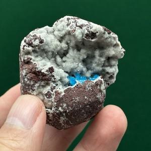 새로운 A3-1A 100% 천연 카반사이트 광물 돌 및 크리스탈 교육 표본 마하라슈트라 인도의 Wagholi