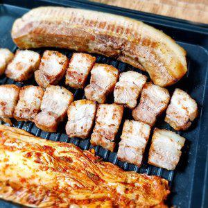 [기타]천지푸드 에어프라이어 통삼겹살 통삼겹 구이 캠핑 바베큐 초벌 삼겹살 500g