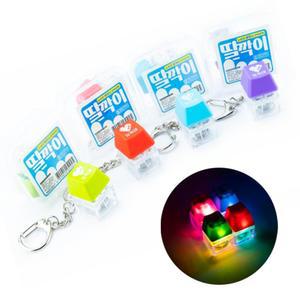 딸깍이 2000 키보드 피젯토이 키덜트 틱톡 울버린 당근칼