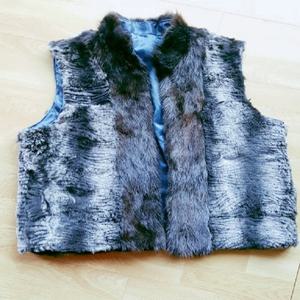 윤기좔좔 모피결이 좋은 가장 멋진남성 밍크조끼 토끼털조끼 래빗조끼 베스트 코트 점퍼 자켓 패딩 무스탕