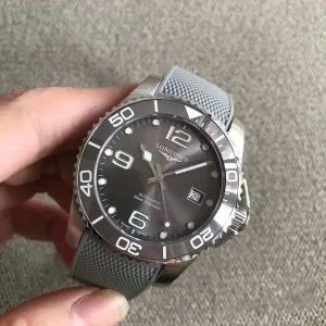 Longines Hydroconquest 시계 [세금포함] [정품] - 블랙 다이얼, 고무 스트랩, 300m WR 명품시계 손목시계