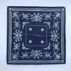 가다컴퍼니 STUDIO CLIP 스튜디오클립 에스닉 사각 쁘띠스카프 A611