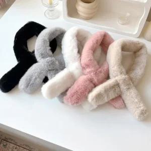 베리룸 쁘띠 토끼털 목도리 밍크 페이크퍼 숏머플러