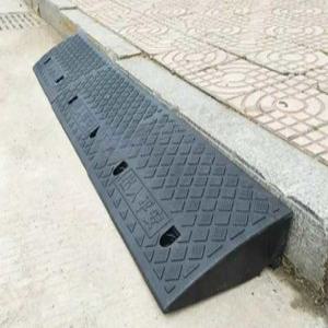 경사면 경계석 도로턱 차량진입판 언덕 안전 자동차 패드 진입 발판 경사로 버클