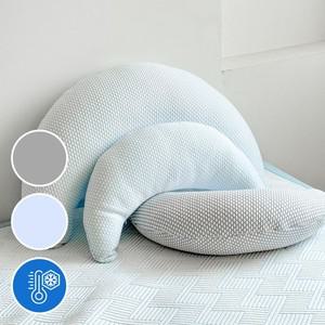 잠그리다 냉감 반달쿠션 바나나 팔걸이 독서 허그 미용실 쿠션