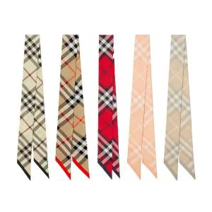 [버버리] 뉴 클래식 체크 스키니 스카프