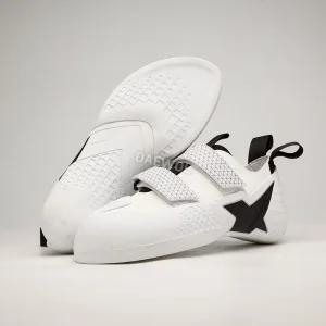 클라이밍신발 릿지화 실내 클라이밍화 블랙 암벽화 PY110 슈즈