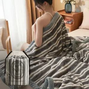 모니즈 그레이시 부드러운 극세사 홑이불 겸 패턴담요 라인그레이 (특대형/150x200)