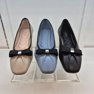 [ELCANTO]엘칸토 HC11 양가죽 여성화 스퀘어토 리본 플랫 D1N1U42K6E (S43289999)