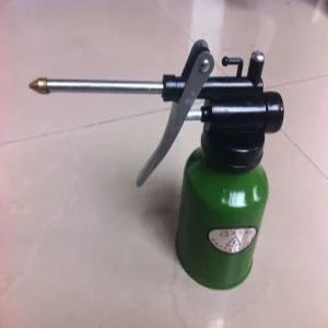 고압 플라스틱 오일 스프레이건 손압식 오일병 구리 노즐 윤활 공구