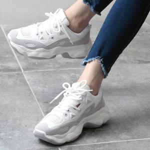 HDRT 5502 여성 화이트 흰색 편한 키높이 스니커즈 운동화 캔버스화 어글리 슈즈