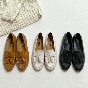 천연소가죽 명품디자인 윌키 테슬 로퍼 플랫