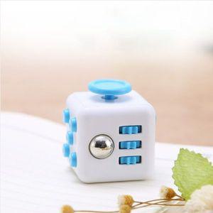 정품 피젯큐브 기본형 화이트블루