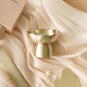 [롯데백화점]놋담 [누빔 파우치 증정] 방짜유기 꽃 괄사 마사지기