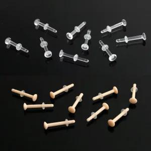 티안나는 투명 살색 피어싱 학생 귀걸이 귀막힘방지