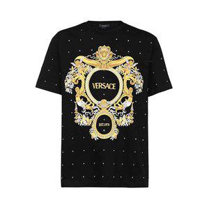 [베르사체] 바로크 크리스탈 무늬 반팔 블랙 1008482 1A06064