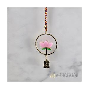 분홍연꽃차걸이 - 법보시 사고방지 액막이 새차선물 무사고기원 차량용