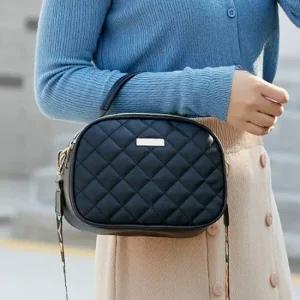 1+1 여성 미니 스트랩 퀄팅 숄더백 크로스백 가방