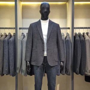 [바쏘](마산점)가울 겨울 네이비 컬러 패턴 순모 아웃 포켓 남성자켓