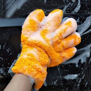 프리미엄 양면 산호 플리스 자동차 세차 장갑 긁힘 방지 미트 유리 및 휠 세척을 위한 5가지 손가락 디자인