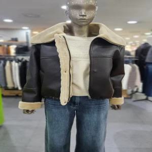 시슬리/애플아울렛/카라 집업 인조 무스탕 SA LEC3561