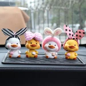 오토크루 자동차 차량용 흔들 인형 대시보드 대쉬보드 오리인형 AC-AC01