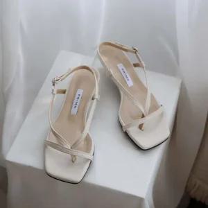 [피커]스퀘어 쪼리 국내제작쪼리 미들굽 슬링백 샌들힐