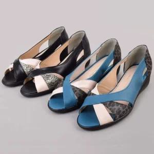 [피커]웨지샌들 스니커즈 중년여성 여름신발 가벼운 단화