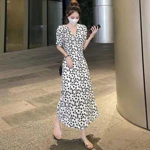 여성 여름 롱 꽃무늬 휴양지 바캉스룩 플로럴 원피스