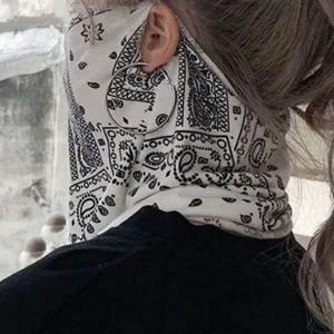 [골드스마일]자전거 등산 낚시 귀걸이형 멀티 스카프 화이트 목토