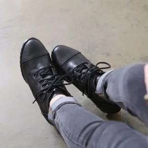 [피커]국내제작 둥근코 레이스업 통굽 가보시워커 워커힐