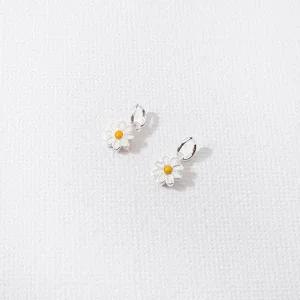 비즈아이 [8-543-04]순은펜던트 실버 데이지꽃양면+O링 6mm 실버925 ,1개