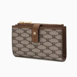 [NS홈쇼핑][헤지스ACC] HIWA5E884W2 브라운 시그니쳐 로고패턴 가죽 중지갑[35217182]