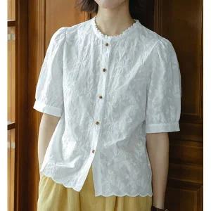 [하프클럽/패션]레이스차이나넥 꽃잎자수 블라우스 25E19278