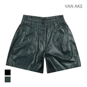 [반에이크][반에이크] 셔링밴딩 가죽반바지_VB29SLMD01Z