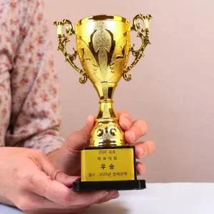 골드 미니트로피 문구 상장 제작 만들기 황금 우승 쓸모없는선물 웃긴선물 상장케이스