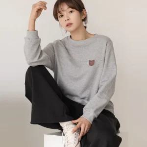 [엘리시아] 30% 할인 특가 마크 절개 트임 맨투맨 T