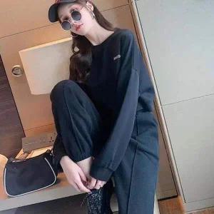 [콩심팥심]여자 트레이닝 스타일 세트 크롭 긴팔 고품질 바지 운