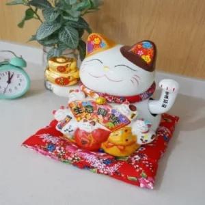 ksr 9036 손흔드는 복 고양이 마네키네코  대) 인형소품 귀여운인형 20cm인형옷 솜인형