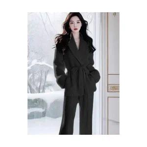 여성 러블리 정장세트 늦가을 초겨울 풀오버 아우터 긴바지 니트 세트 다올3