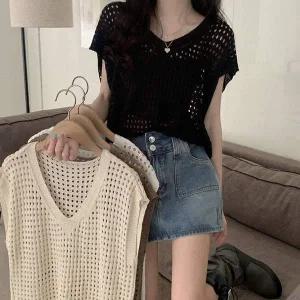 [콩심팥심]브이넥 시원한 펀칭 니트 짜임 여름 가벼운 니트 조끼 여자니트티