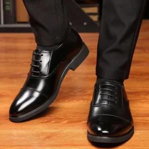 [피커]남성 블랙 컬러 웰트화 트렌디 시크 구두