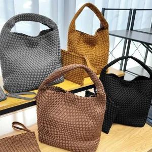 [피커]위빙백 파우치 가방 대 네오플랜소재여성가방 카멜