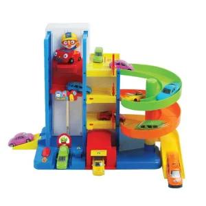 엘리베이터가 움직이는 뽀로로 주차장