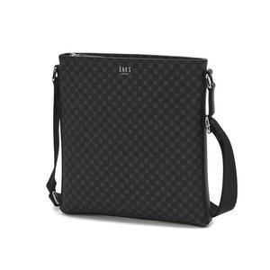 [닥스](강남점)DBBA2E470 [LOUIS BRIDGE]블랙 로고패턴 가죽 크로스백