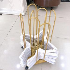 옷걸이 정리대 행거 철제 거치대 공간활용 매장 보관 의류 상점 옷 클립 랙