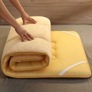 1인용토퍼 침대 매트 자취 깔개 원룸 바닥 수면 쿠션 싱글