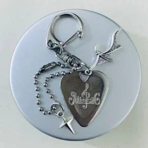 (옵션 단품)메탈 기타피크 키링 핸드메이드 케이스포함