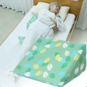 웰스홈 다기능 휠체어 삼각쿠션 욕창방지 휠체어등받이 자세변환 어르신 간병 요양용품