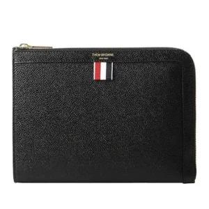 삼선탭 도큐먼트 미니 클러치 공용 블랙 MAC072A 00198 001